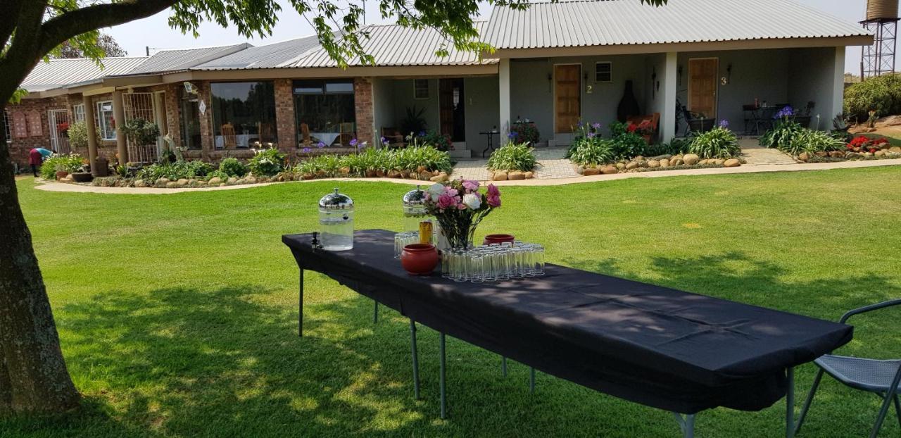 Forest Hill Country Lodge Пит Ретиф Екстериор снимка